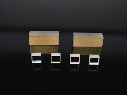 β-BBO Nonlinear Crystal reference illustration